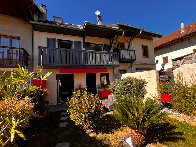 French property for sale in Bassens, Savoie - €399,000 - photo 0