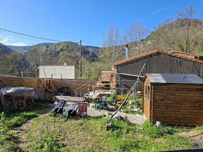 Maison à vendre à Puivert, Aude, Languedoc-Roussillon, avec Leggett Immobilier