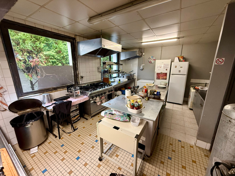 French property for sale in Chalais, Charente - €288,900 - photo 6