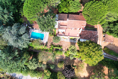 French property for sale in La Garde-Freinet, Var - €154,100 - photo 2