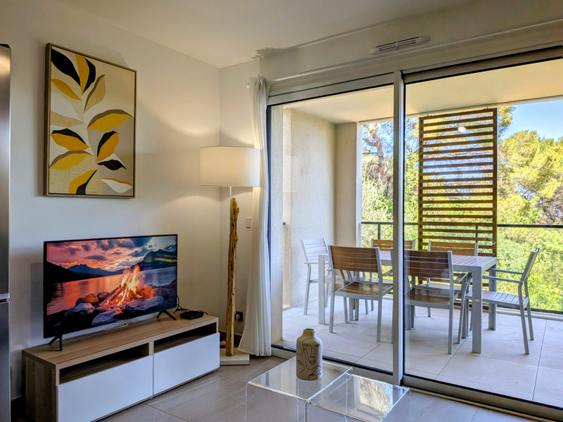 French property for sale in Èze, Alpes-Maritimes - €520,000 - photo 1