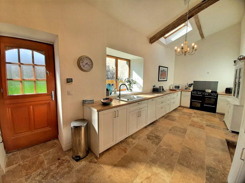 French property for sale in Aubeterre-sur-Dronne, Charente - €225,000 - photo 1
