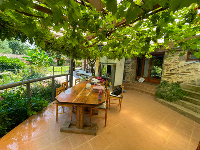 French property for sale in Scillé, Deux-Sèvres - €399,000 - photo 2