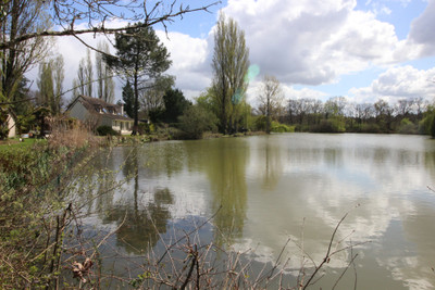 Lacs à vendre à Vendœuvres, Indre, Centre, avec Leggett Immobilier
