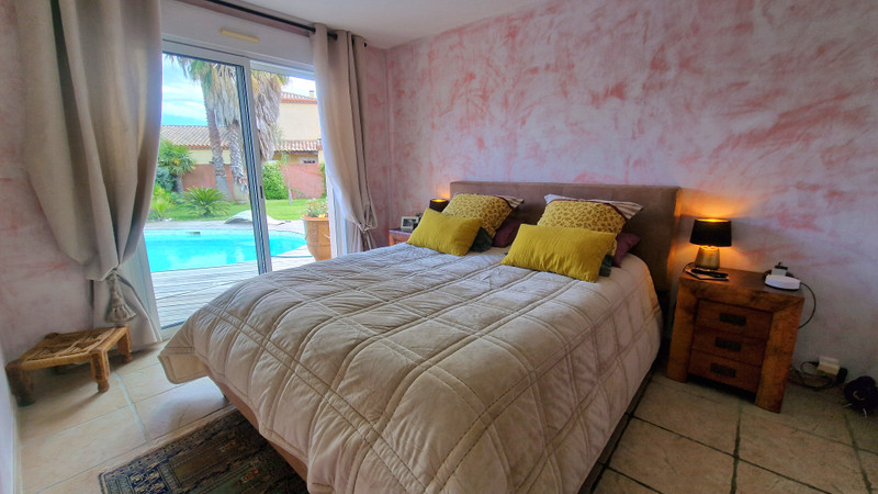 French property for sale in Espondeilhan, Hérault - €825,000 - photo 5