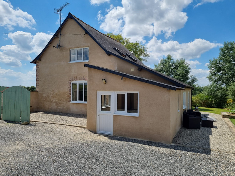 French property for sale in Chemazé, Mayenne - €499,260 - photo 12