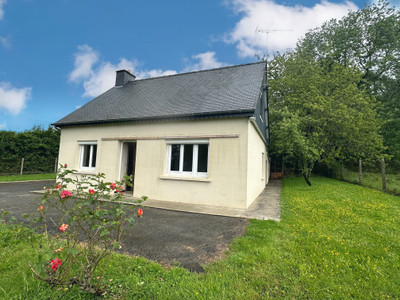 Maison à vendre à Gomené, Côtes-d'Armor, Bretagne, avec Leggett Immobilier