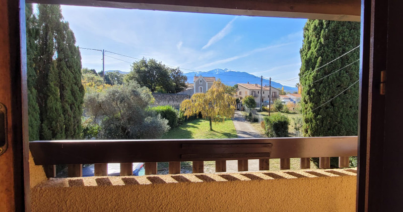 French property for sale in Vinça, Pyrénées-Orientales - €299,000 - photo 2