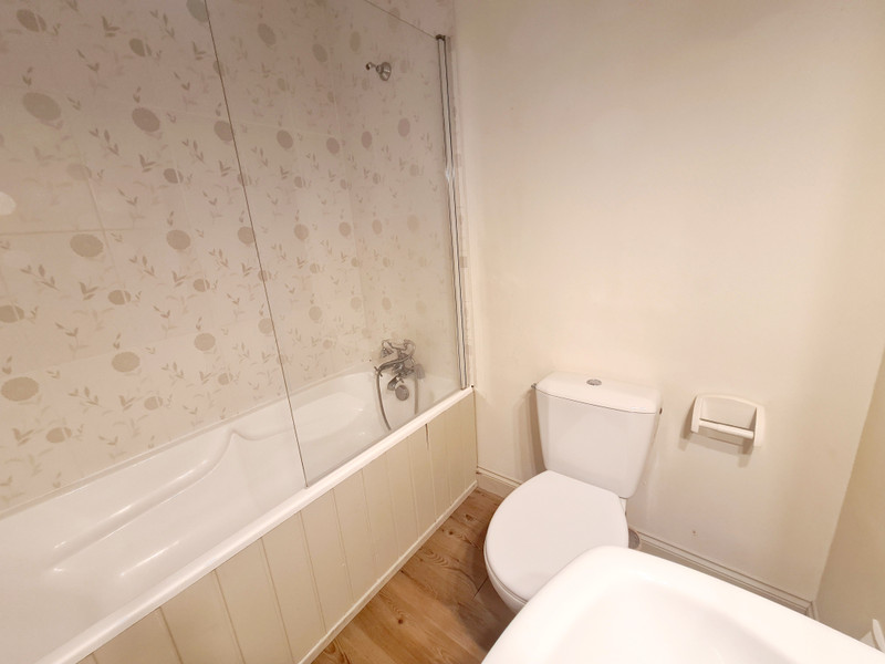 French property for sale in Saint-Fraimbault, Orne - €79,999 - photo 4