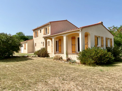 Maison à vendre à Fuilla, Pyrénées-Orientales, Languedoc-Roussillon, avec Leggett Immobilier