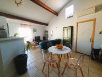 Appartement à vendre à Uzès, Gard - 149 000 € - photo 2