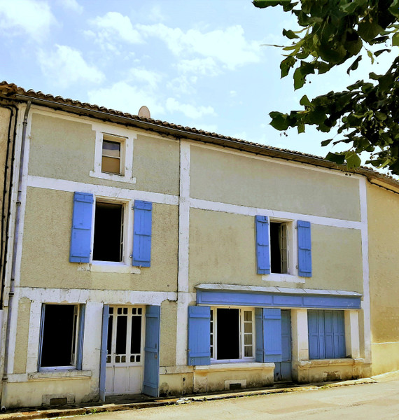 Maison à vendre à Cherval, Dordogne - 66 600 € - photo 1