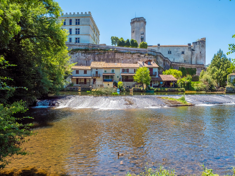 French property for sale in Bourdeilles, Dordogne - €439,900 - photo 1