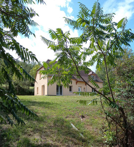 Maison à vendre à Auriac-du-Périgord, Dordogne, Aquitaine, avec Leggett Immobilier