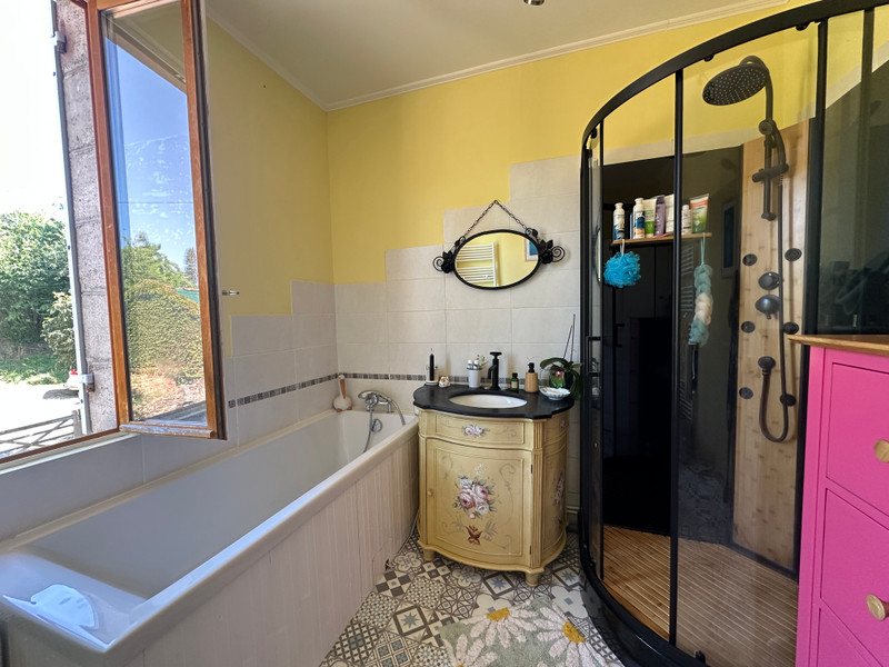 French property for sale in Saint-Jory-de-Chalais, Dordogne - €282,000 - photo 5