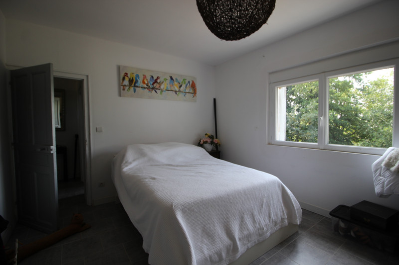 French property for sale in Eyraud-Crempse-Maurens, Dordogne - €315,000 - photo 4