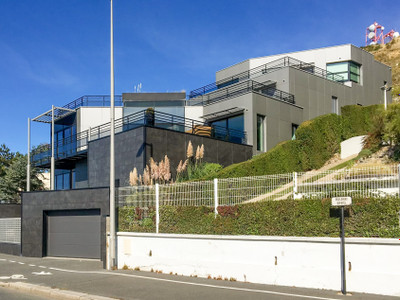  NORMANDIE SAINTE ADRESSE EXCEPTIONAL CONTEMPORARY VILLA OF 600 SQM 
WITH PANORAMIC SEA VIEW

