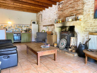 Maison à vendre à Mouton, Charente - 358.999 € - photo 9