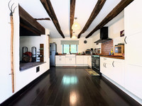 Maison à vendre à Saint-Priest-Ligoure, Haute-Vienne - 358.000 € - photo 4