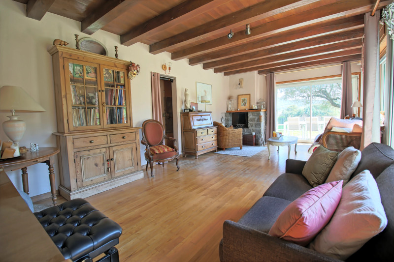 French property for sale in Vallon-Pont-d'Arc, Ardèche - €689,000 - photo 3