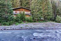Propriété à vendre à Champagny-en-Vanoise, Savoie - 690 000 € - photo n°1