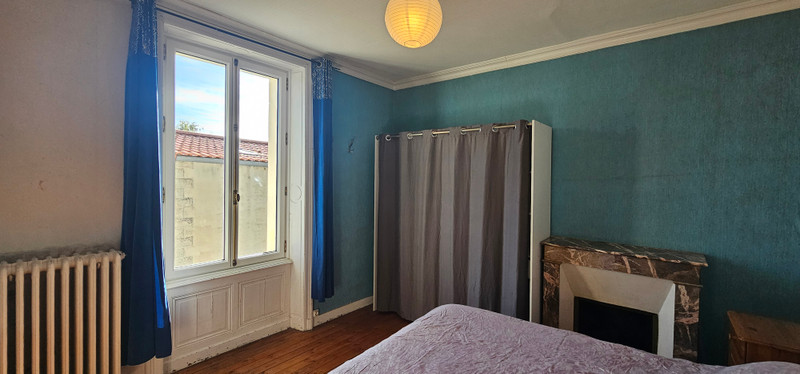 French property for sale in Saint-Vincent-Sterlanges, Vendée - €220,000 - photo 4