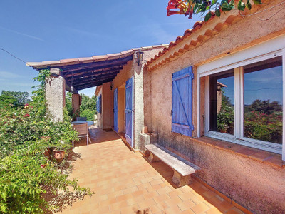 French property for sale in Draguignan, Var - €430,000 - photo 1