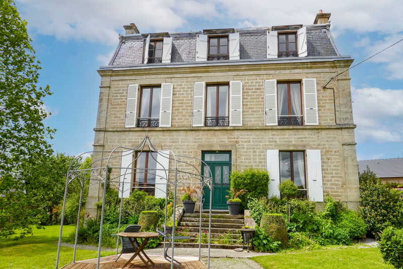 French property for sale in Saint-Michel-de-Veisse, Creuse - €313,335 - photo 4