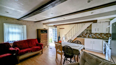French property for sale in Le Croisty, Morbihan - €82,500 - photo 3