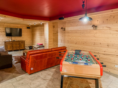 Ski property for sale in Alpe d'Huez - €3,434,000 - photo 9