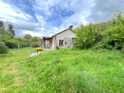 Maison à vendre à Ajain, Creuse, Limousin, avec Leggett Immobilier