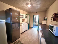Propriété à vendre à Saint-Santin-de-Maurs, Cantal - 149 000 € - photo n°3