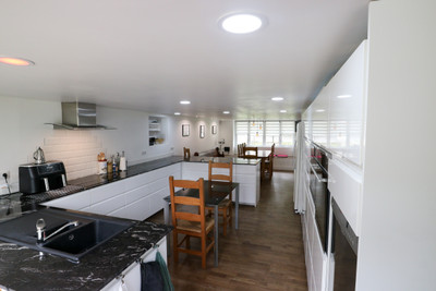 French property for sale in Montmorillon, Vienne - €264,290 - photo 2