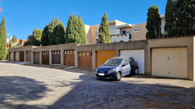 French property for sale in Narbonne, Aude - €199,000 - photo 9