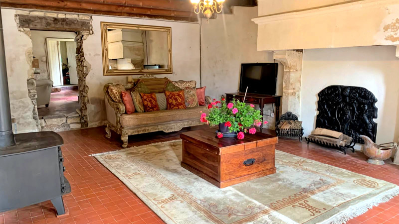 French property for sale in Chef-Boutonne, Deux-Sèvres - €365,700 - photo 7