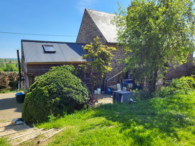 French property for sale in Savigny-le-Vieux, Manche - €180,000 - photo 3