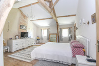 Maison à vendre à Beugnon-Thireuil, Deux-Sèvres - 315.000 € - photo 8