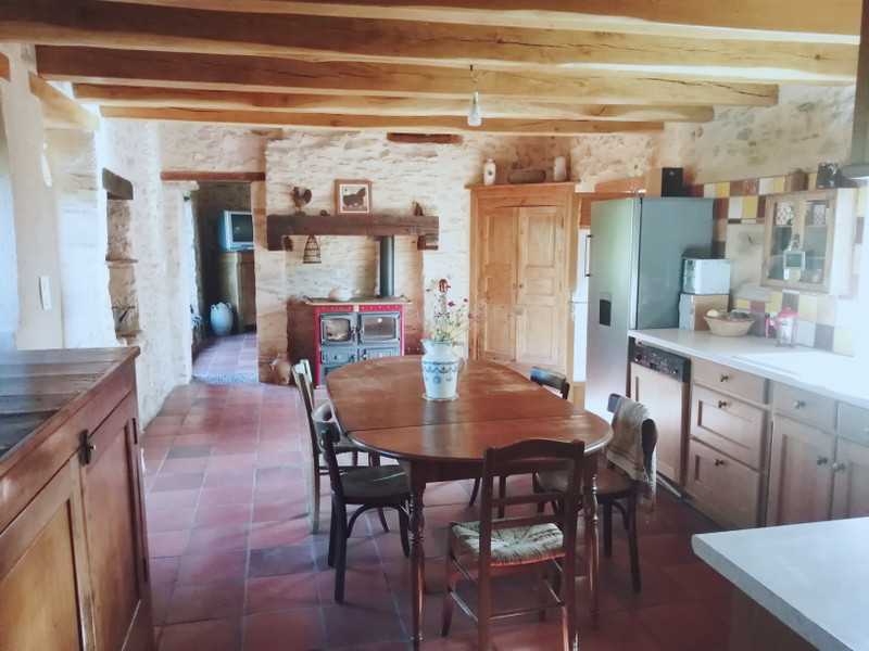 French property for sale in Saint-Saud-Lacoussière, Dordogne - &#8364;194,400 - photo 4