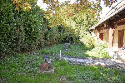 French property for sale in Puch-d'Agenais, Lot-et-Garonne - €99,550 - photo 2
