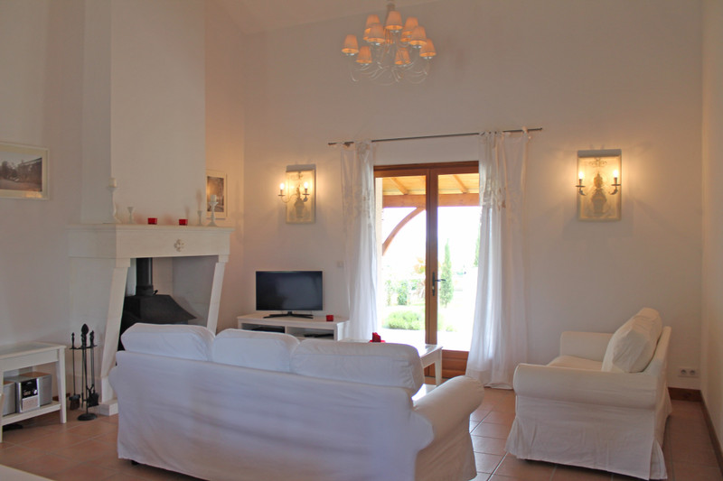 French property for sale in Aubeterre-sur-Dronne, Charente - €349,800 - photo 5