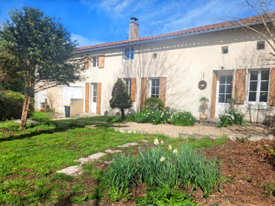 house for sale in Charente