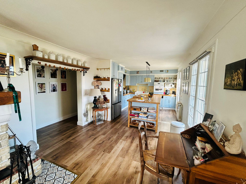 French property for sale in Lalinde, Dordogne - €445,200 - photo 1