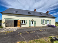 Propriété à vendre à Désertines, Mayenne - 140 000 € - photo n°1