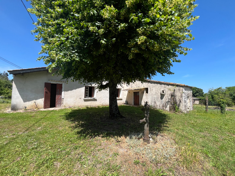 French property for sale in Ligueux, Gironde - €162,000 - photo 8