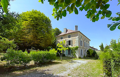 house for sale in Charente