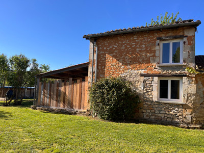 French property for sale in Javerlhac-et-la-Chapelle-Saint-Robert, Dordogne - €192,600 - photo 2