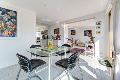 French property for sale in Nice, Alpes-Maritimes - €1,390,000 - photo 8
