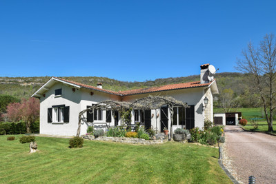 Maison à vendre à Saint-Antonin-Noble-Val, Tarn-et-Garonne, Midi-Pyrénées, avec Leggett Immobilier