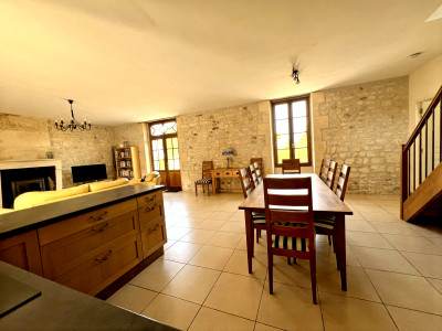 French property for sale in Saint-Germain-du-Seudre, Charente-Maritime - €235,400 - photo 12