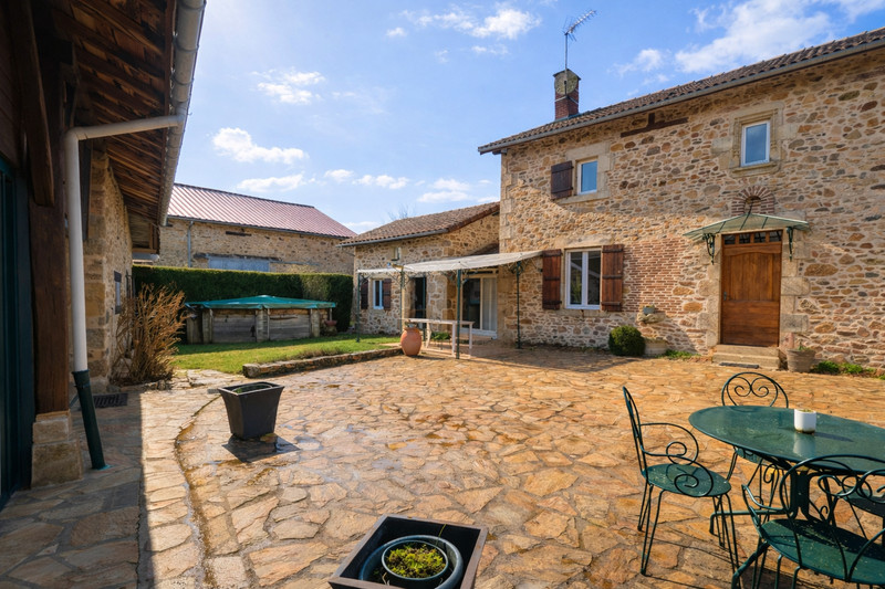 Propriété à vendre à Séreilhac, Haute-Vienne - 329 000 €